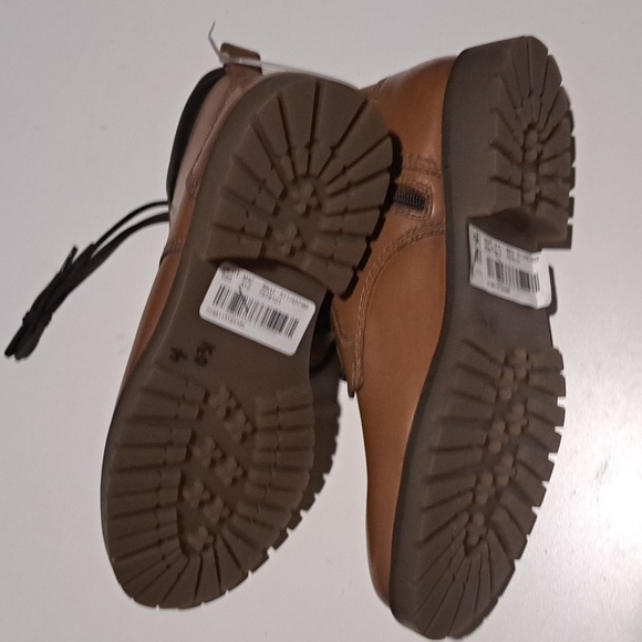 Johnston & Murphy Kid Patterson Boot - Picture 8 of 8